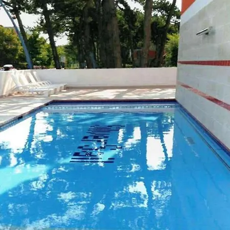 Enjoy Poolside Comfort-beahost Apartment