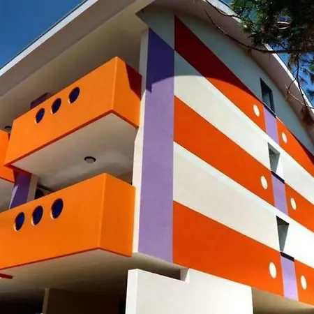 Enjoy Poolside Comfort-beahost Apartamento Bibione