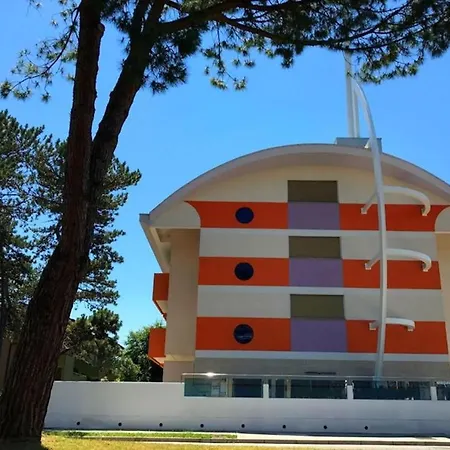 Enjoy Poolside Comfort-beahost Apartamento Bibione